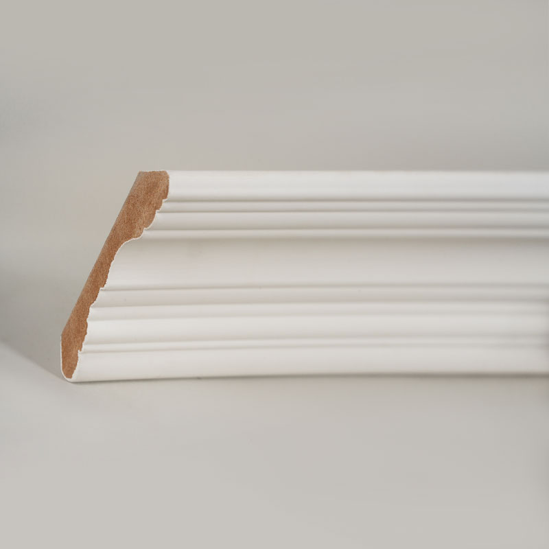 Listwa koronowa MDF (gruntowana wypełniaczem i perłowa biel) 3/5' x 3 4/9'