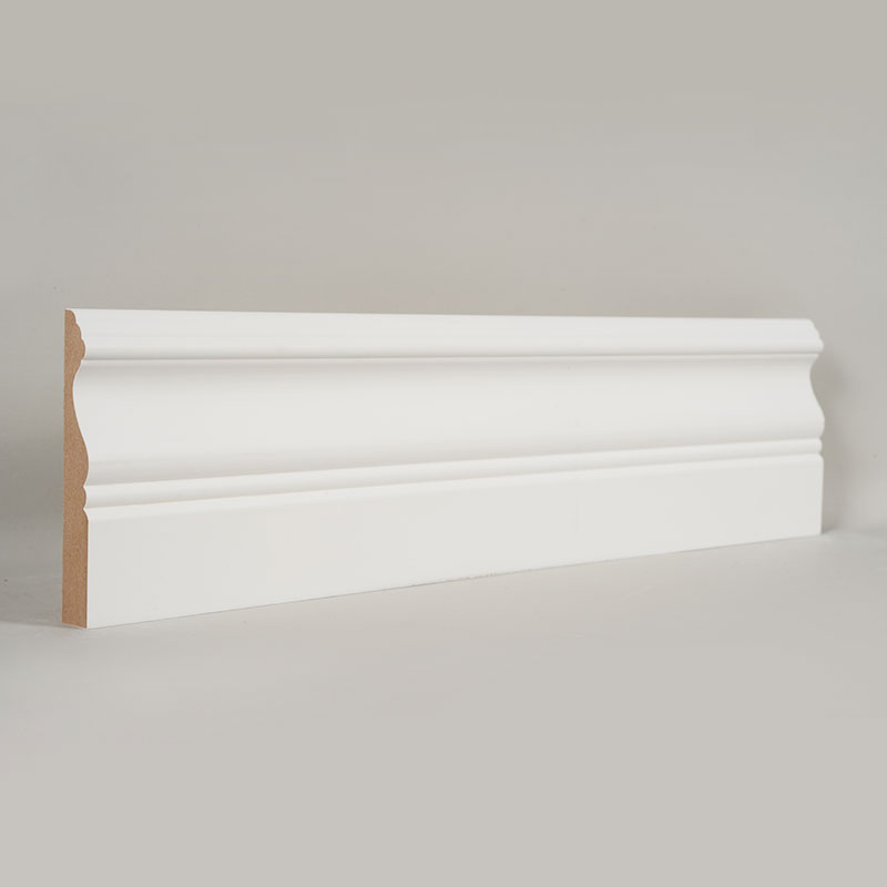 Listwa przypodłogowa MDF (zagruntowana wypełniaczem i biała perłowa) 3/5' x 4'