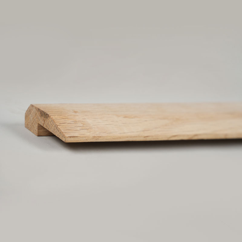 Kłody z dębu białego, całe kawałki, listwa w kształcie litery L (niewykończona farba) - dąb naturalny kolor 3/8'x1 31/32'