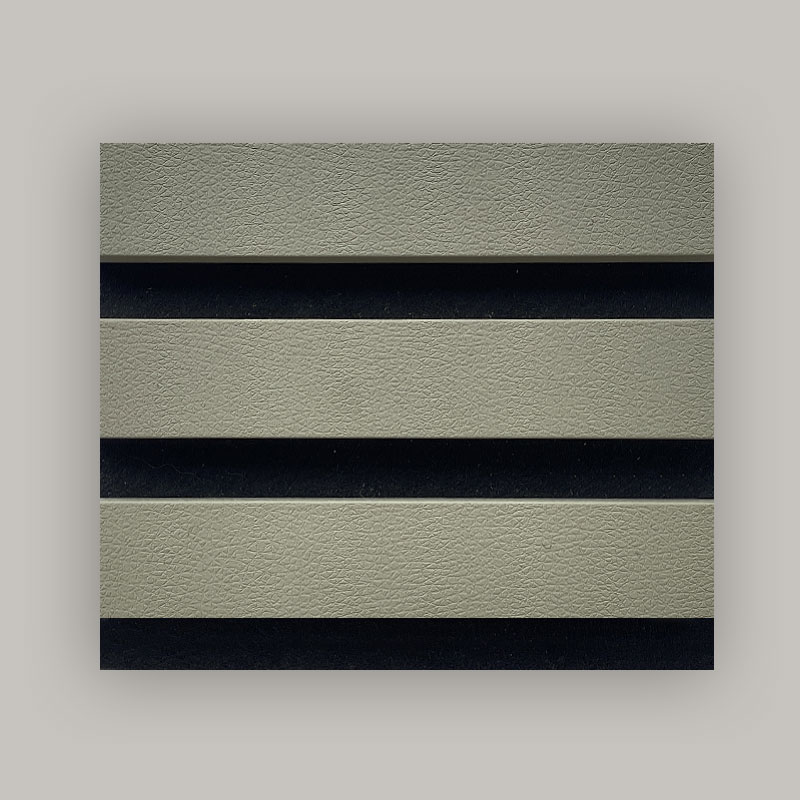 Kratka ścienna/akustyczny panel ścienny (jednostronnie owinięty PCV) – tkanina licowa / skóra licowa 2400/2700 mm × 600 mm