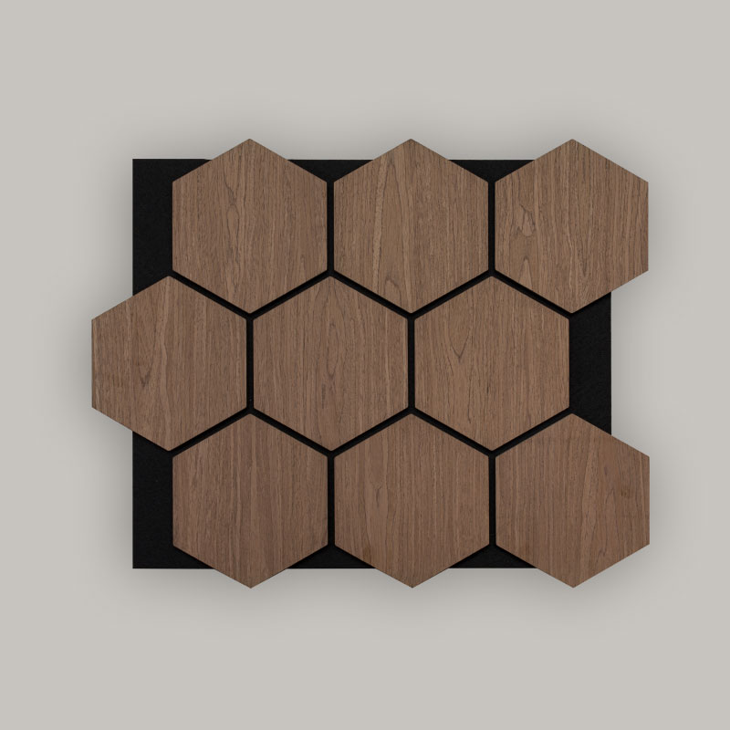 Kratka ścienna/akustyczny panel ścienny Sześciokątny (oklejony fornirem drewnianym) - Wykończenie słojami drewna 693 mm x 567 mm