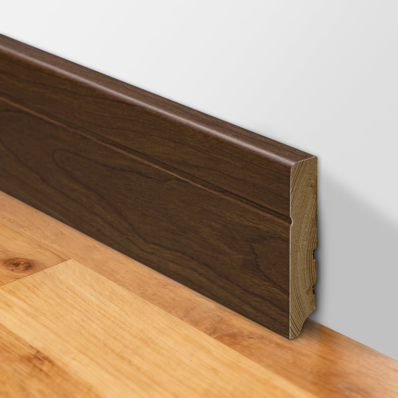 Listwa przypodłogowa z litego drewna (oklejona fornirem z czarnego orzecha + farba) - orzech czarny 3/5' x 3 1/6'